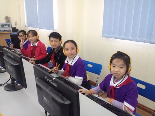 Thành tích ấn tượng của học sinh Tiểu học Ái Mộ A tại sân chơi Olympic Tiếng Anh trên Internet

